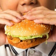 Báo động gia tăng đái tháo đường trẻ em: 8 tuổi đã bị bệnh... già