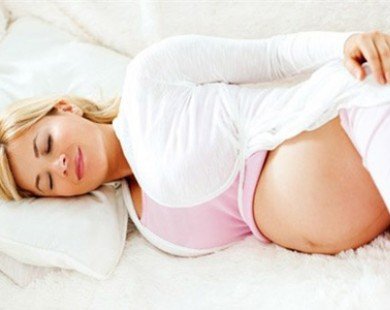 Những việc mẹ bầu ’cấm’ làm khi vừa ăn no