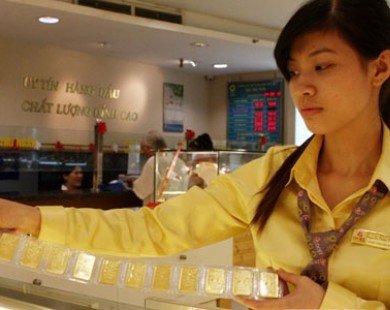 Giá vàng trong nước SJC giảm mạnh tới 120.000 đồng mỗi lượng