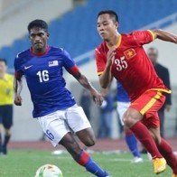 Hậu vệ trái hay nhất Việt Nam vắng mặt trận lượt đi bán kết AFF Cup
