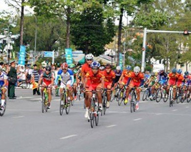 Khai mạc cuộc đua xe đạp xuyên Việt 2014: VTV Cần Thơ vươn lên dẫn đầu