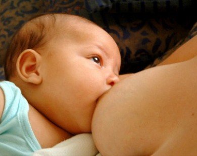 Những cấm kị khi chăm sóc trẻ sơ sinh