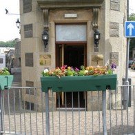 8 con đường lạ lùng nhất thế giới