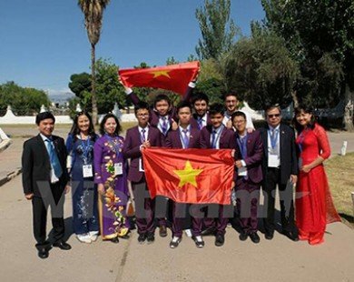 Việt Nam đoạt 2 huy chương vàng Olympic khoa học trẻ quốc tế