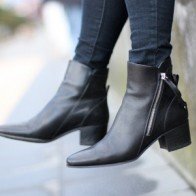 Bật mí bí quyết giúp boots mùa đông ở lại lâu nhất với bạn