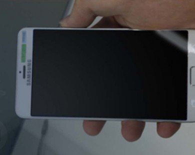 “Nóng” Samsung Galaxy S6 lộ ảnh thực tế