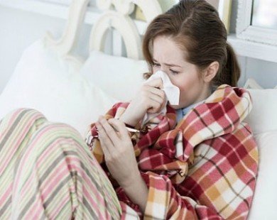 Không nên dùng kháng sinh để điều trị cảm lạnh
