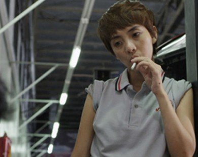 Tốc độ và đường cong: Xuất hiện vai đồng tính nữ hiếm hoi của điện ảnh Việt