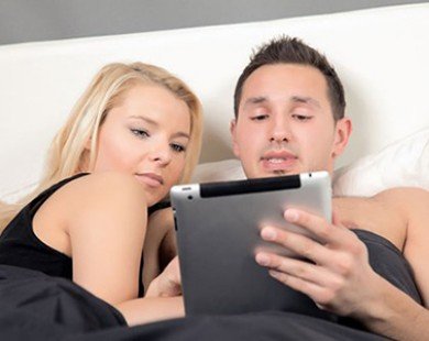 Lý do không nên sử dụng iPad trên giường