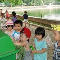 Tổ chức tích hợp giáo dục môi trường vào trong các hoạt động