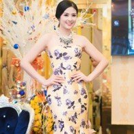 Thời trang sao Việt tuần qua: Ngọc Hân, Hoàng Thùy, Angela Phương Trinh “nóng bỏng” nhất