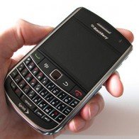 Đánh giá Blackberry 9650 – Smartphone sử dụng bàn phím qwerty.