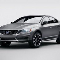Volvo S60 Cross Country - Xe crossover-sedan đầu tiên trên thế giới