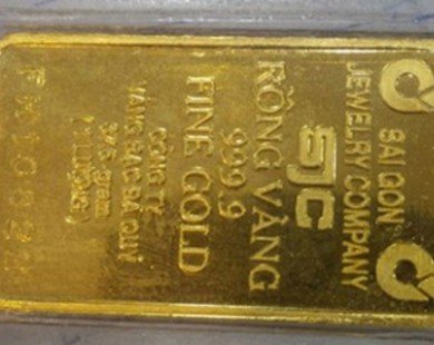Chật vật khi bán vàng miếng SJC mẫu cũ