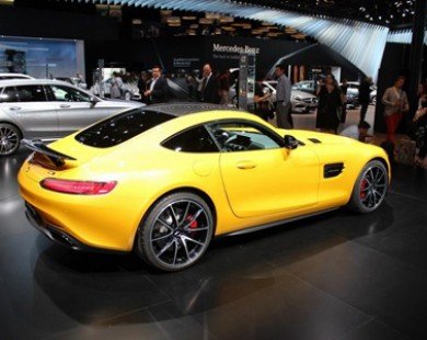 Phiên bản AMG GT của Mercedes-Benz sẽ là đối thủ của Porsche 911
