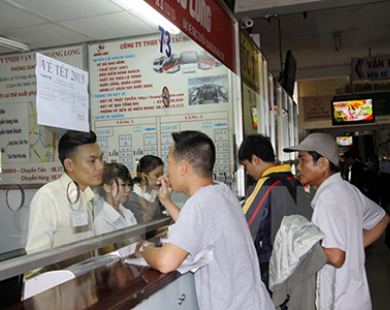 TP.HCM: Cước vận tải hành khách dịp Tết Nguyên Đán giảm đến 22%
