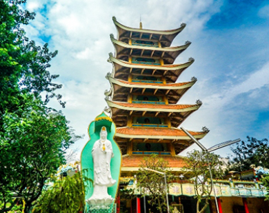 Ghé thăm 5 ngôi chùa nổi danh ở Sài Gòn để hành hương đầu năm