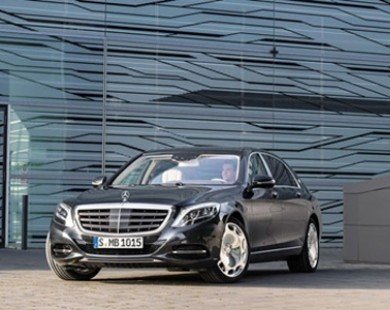 Mercedes-Benz giới thiệu bộ tứ xe mới trị giá 25 tỷ Đồng tại Việt Nam