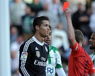Cristiano Ronaldo vẫn kịp góp mặt ở trận derby thành Madird