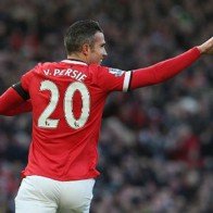 Van Persie - Falcao "song tấu": Hồi sinh hay hồi hương