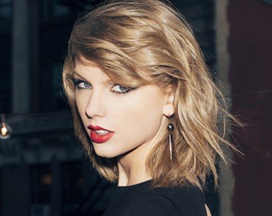 Taylor Swift sẽ không biểu diễn ở Grammy 2015