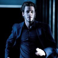 Diễn viên Gaspard Ulliel tham gia phim quảng cáo cho Chanel Bleu