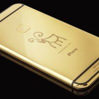 Cận cảnh iPhone 6 phiên bản năm ‘Ất Mùi’ giá nghìn đô