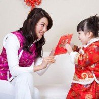Trẻ con cũng biết chê tiền mừng tuổi ít, vì đâu?