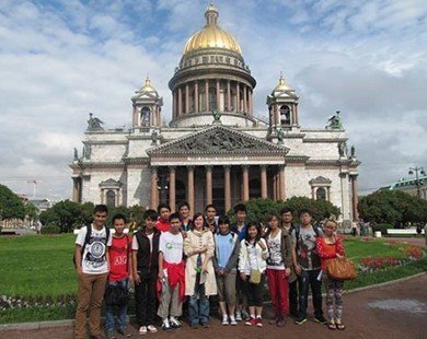 400 cơ hội học bổng đi học sau ĐH tại Liên bang Nga năm 2015