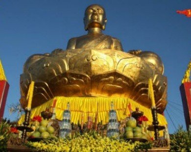 Lễ hội Yên Tử 2015 sẽ treo cờ Phật giáo to nhất thế giới