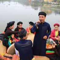 Nghìn người chen chân trẩy hội Lim