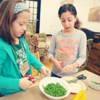 Những kỹ năng sinh tồn cần dạy con