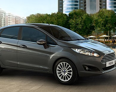 Ford Fiesta sedan thêm bản số tự động giá 566 triệu đồng