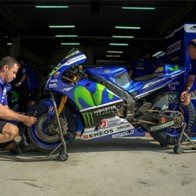 Yamaha YZR-M1 2015 nâng cấp hộp số