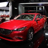 Mazda6 facelift 2016 lần đầu tiên xuất hiện tại Châu Âu