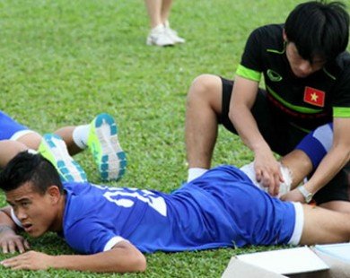 Thêm một cầu thủ U23 Việt Nam dính chấn thương