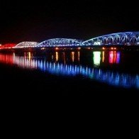 Du lịch xứ Huế về đêm