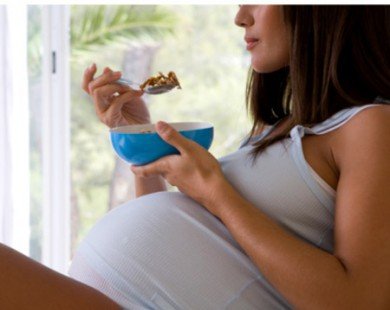 10 sai lầm ăn uống khi bầu bí các mẹ nên tránh