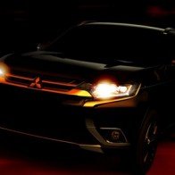 Mitsubishi Outlander 2016: Phong cách, hoàn thiện và trải nghiệm mới