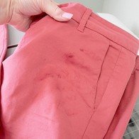 Quần áo tối màu, giặt sao cho sạch mà không phai?