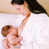 6 cách đơn giản giúp mẹ có nhiều sữa sau sinh