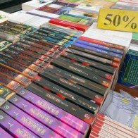 Sách giá 2.000 đồng thu hút bạn đọc Hội sách Xuân