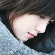 Có một người luôn cần anh, là em...