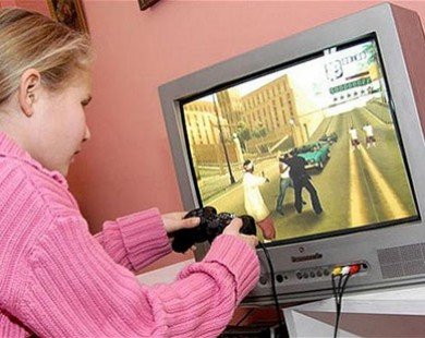 Trẻ có nguy cơ tăng động nếu chơi điện tử quá 3 giờ mỗi ngày