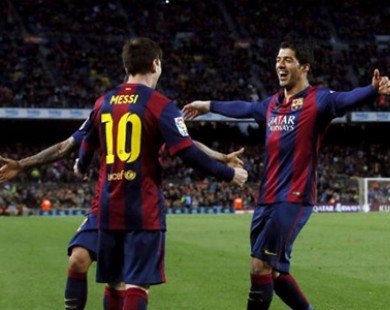 Barcelona 4-0 Almeria: Messi lên tiếng đúng lúc
