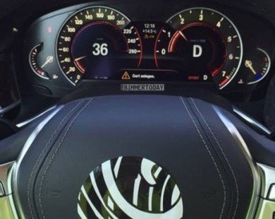 Cận cảnh cụm đồng hồ và vô lăng của BMW 7-Series 2016