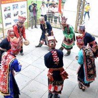 Khai mạc Hội chợ Hùng Vương chào mừng Lễ hội Đền Hùng 2015