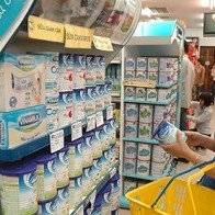 Bộ Tài chính công bố thêm 42 sản phẩm sữa giảm giá