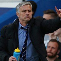 Jose Mourinho khiến trận đại chiến Arsenal-Chelsea "ngạt thở"