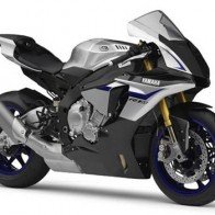 Siêu môtô Yamaha YZF-R1M vừa ra mắt đã bị lỗi giảm xóc
